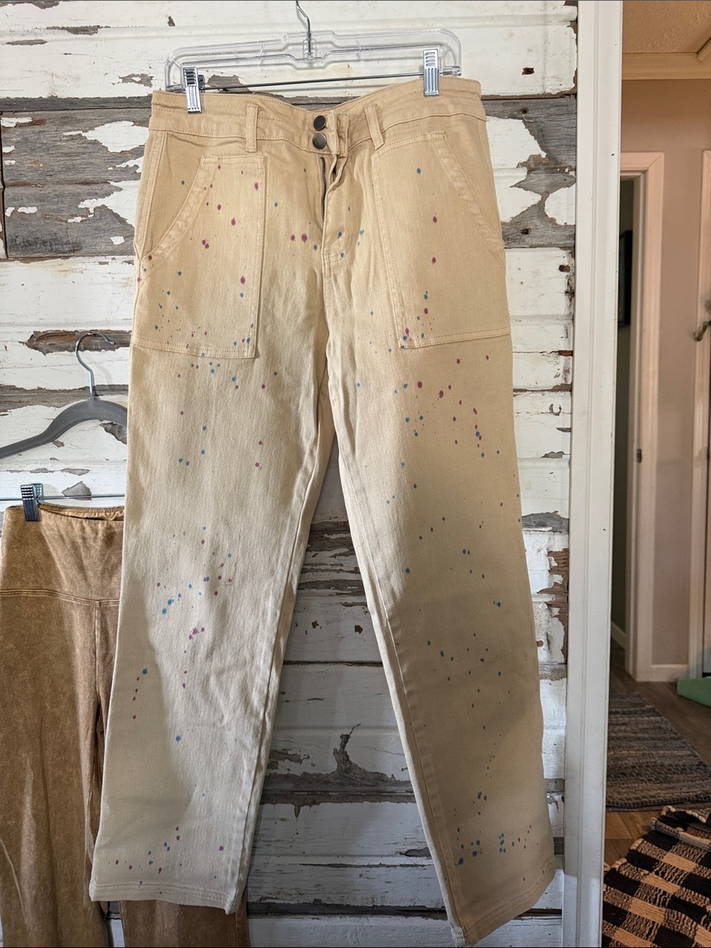 Straight-Leg Paint-Splatter Beige Jeans size large